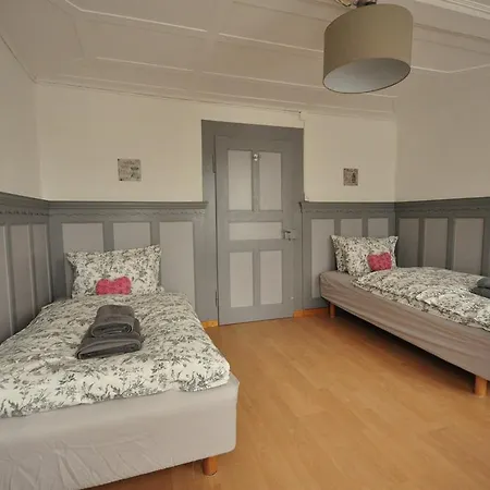 Апартаменти Townhouse Ii Sleeps 12 Guests *