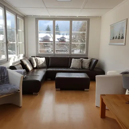 Townhouse Ii Sleeps 12 Guests Daire Interlaken