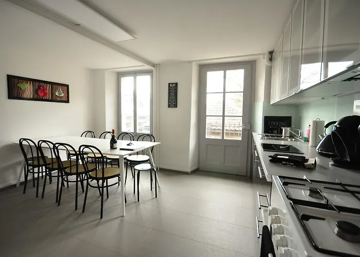 Townhouse Ii Sleeps 12 Guests